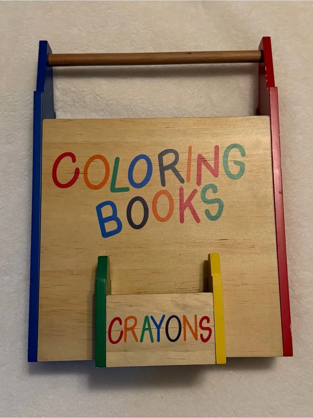 🖍️Coloring Books & Crayons Holder